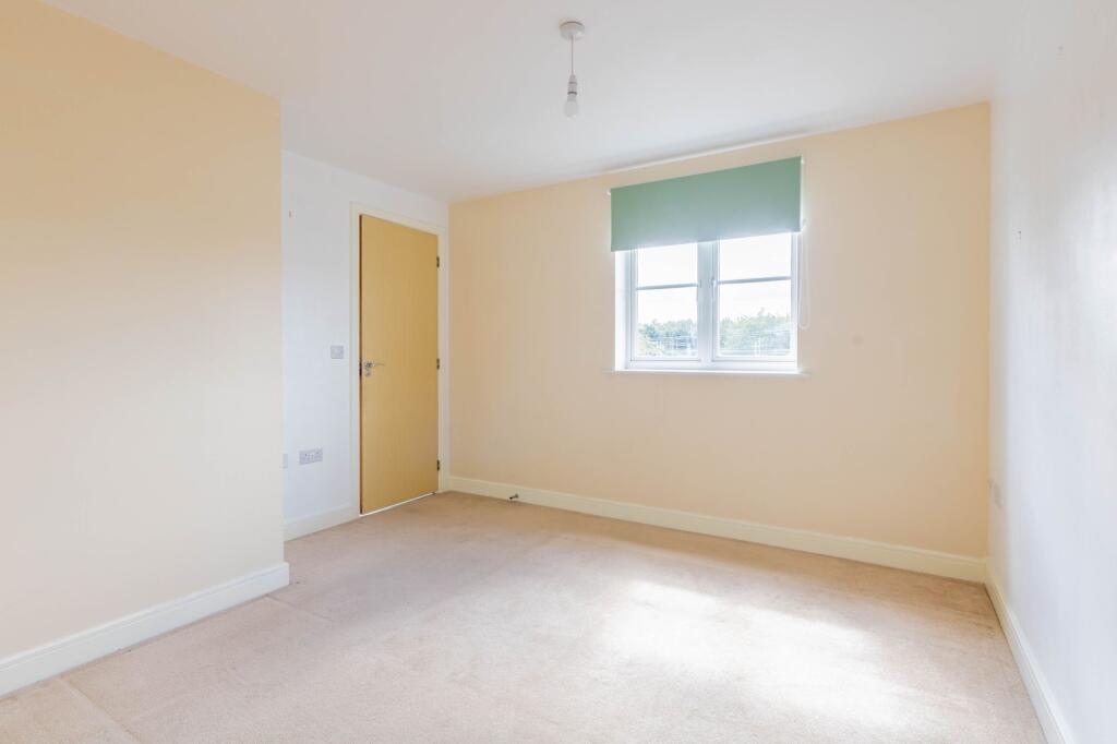 Apartment in Colchester, Myland, Mile End - View 4