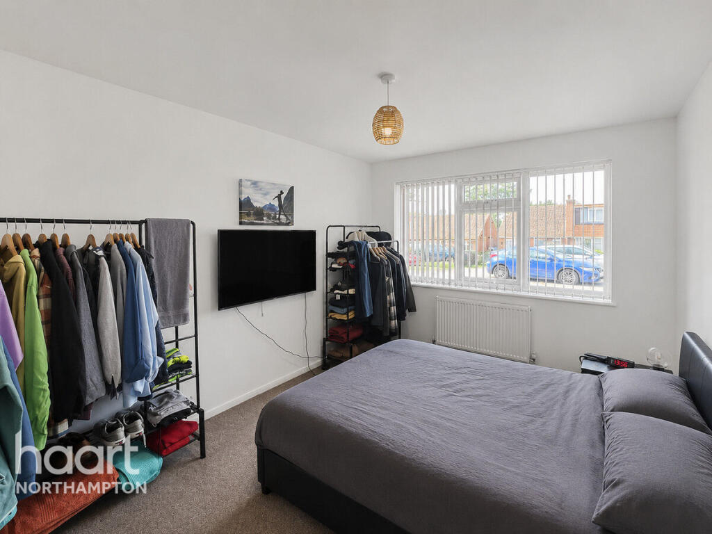 House in Northampton, Kingsthorpe - View 5