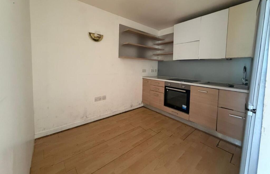 Apartment in London, Deals Gateway, Deptford - View 4