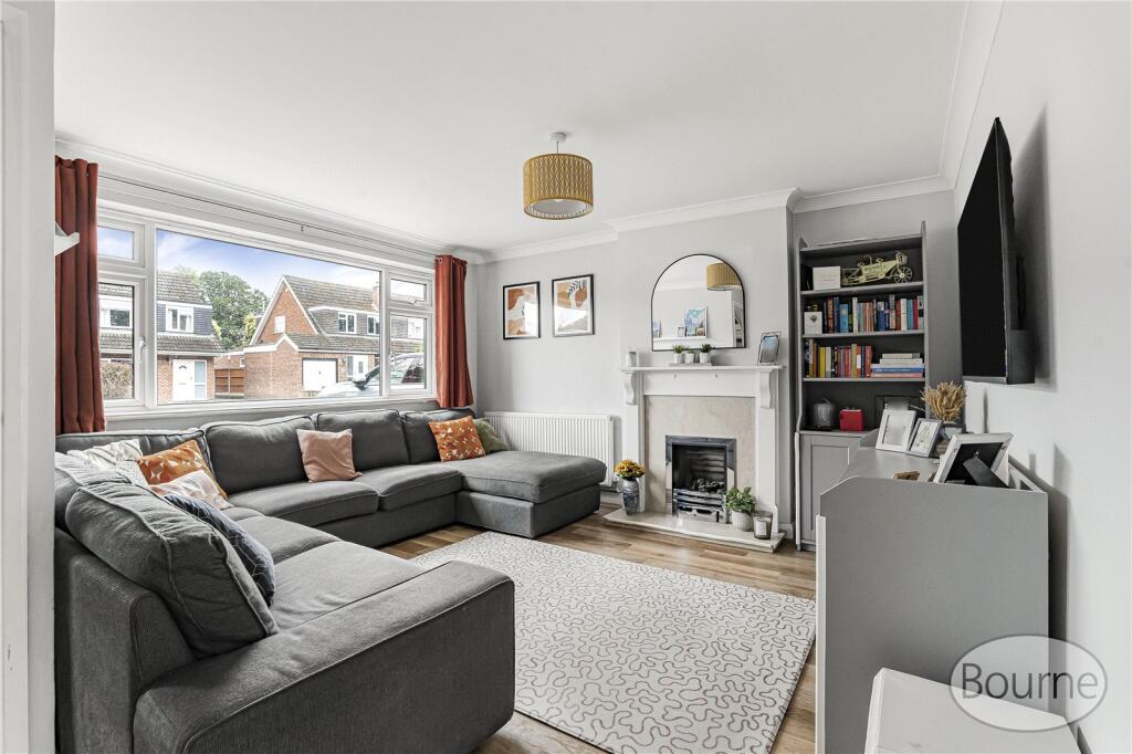 House in Guildford, Surrey - View 2