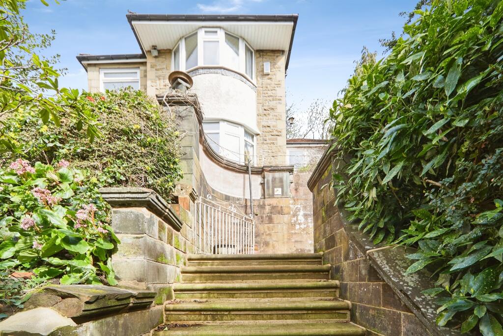 Main image of property: Chellow Lane, Bradford