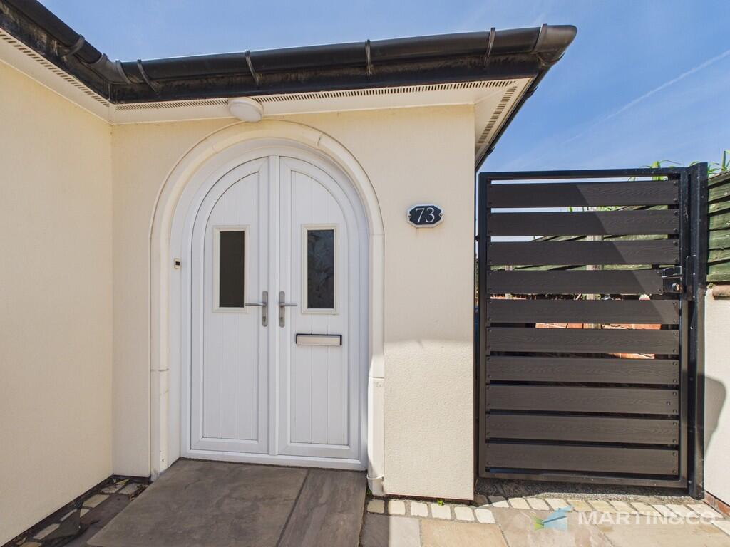 Warwick Road, St Annes, FY8 photo 3