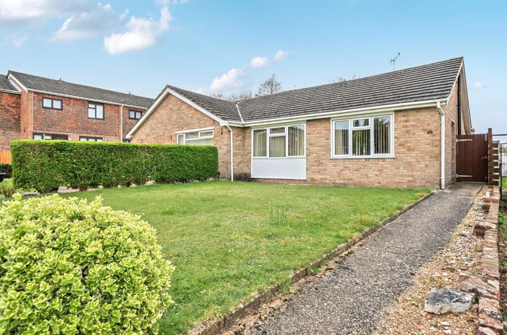 Main image of property: Eardley Avenue, Andover, SP10 3NE