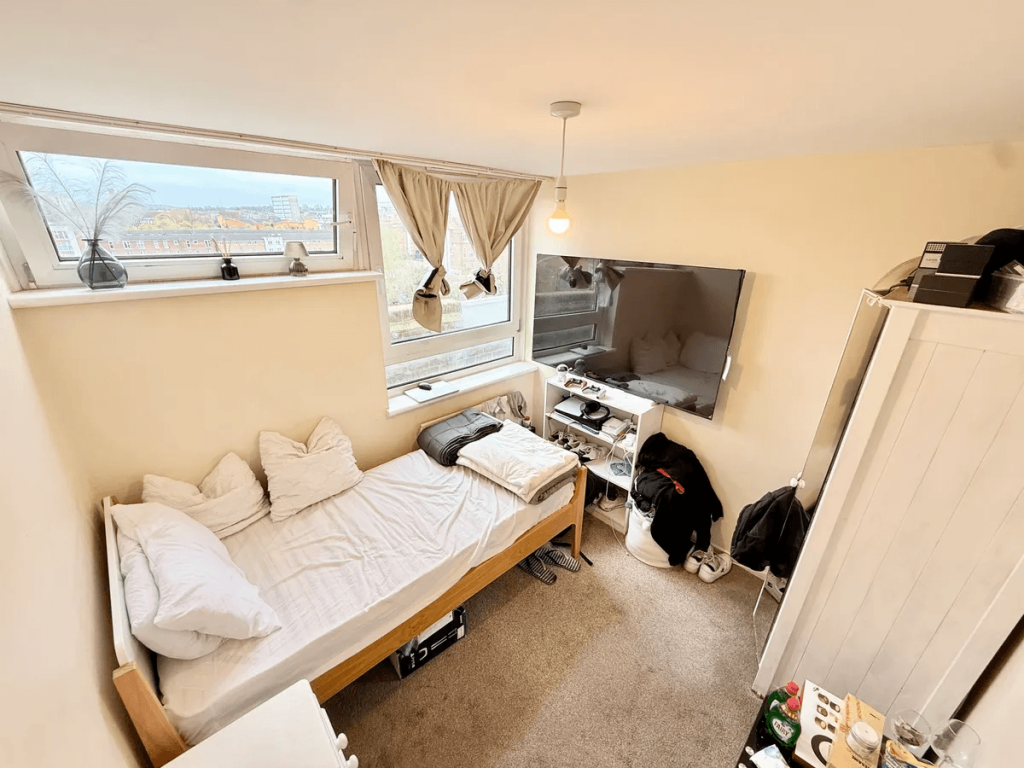 Apartment in London - View 4