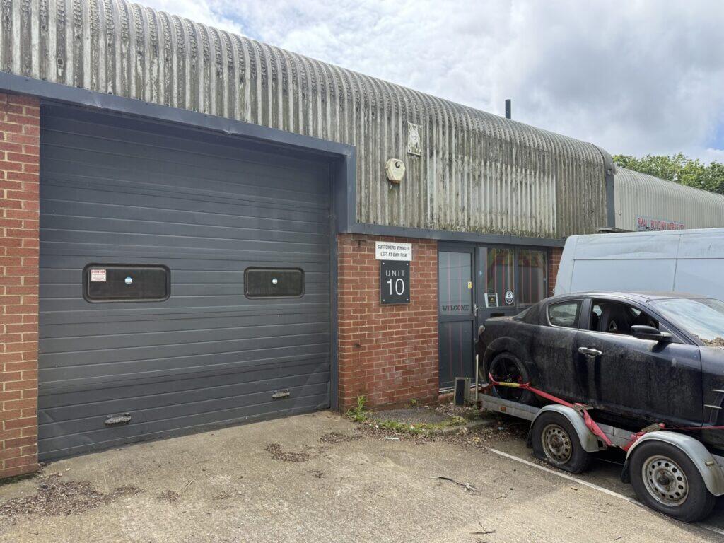 Main image of property: Unit 10, Sheddingdean Business Centre