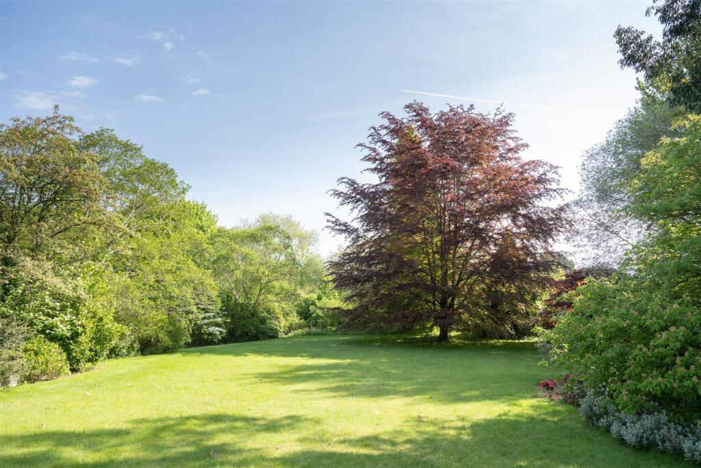 Apartment in Harrogate - View 4