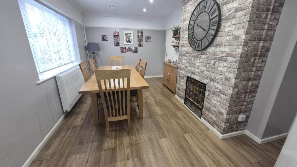 House in Shrewsbury, Llanrhystyd - View 5