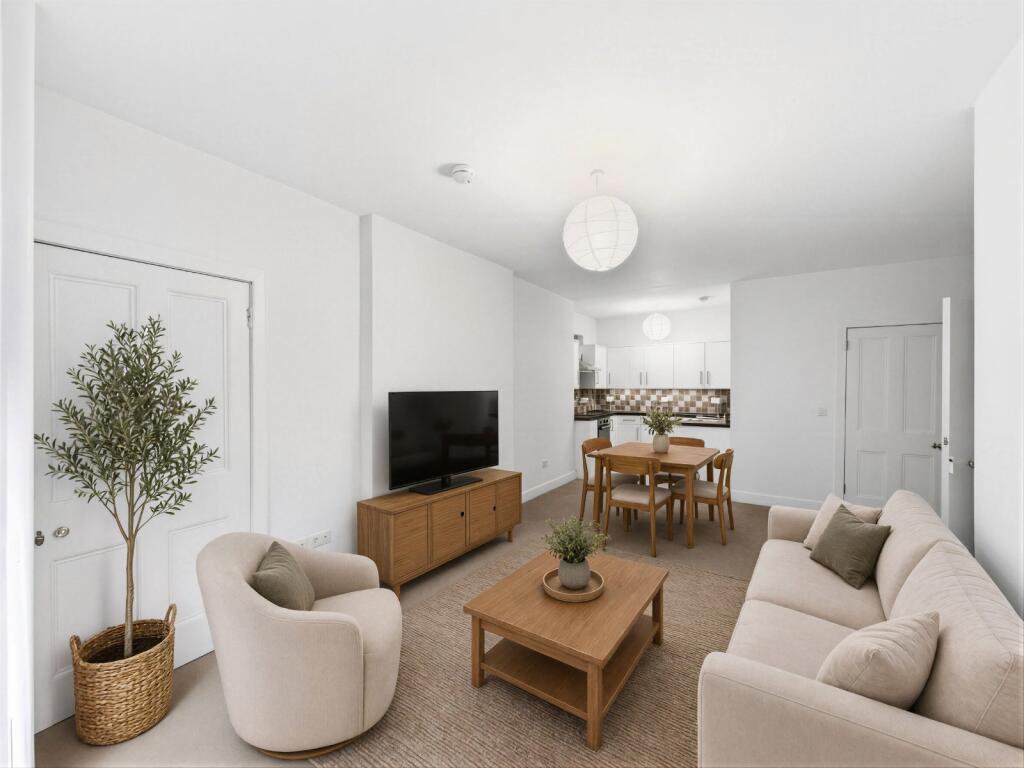 Apartment in Edinburgh, Newington - View 4