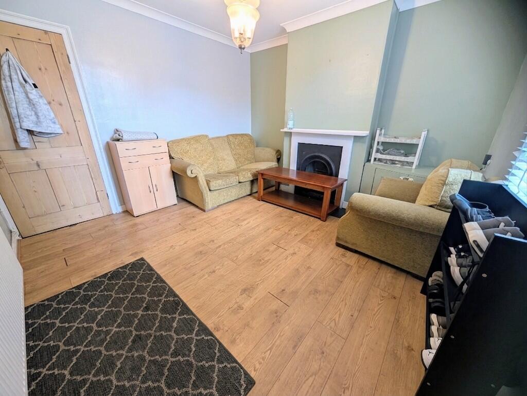 House in Ipswich - View 3