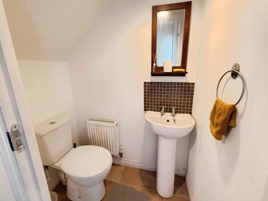 House in Peterborough, Hampton Vale, Hampton Hargate - View 4