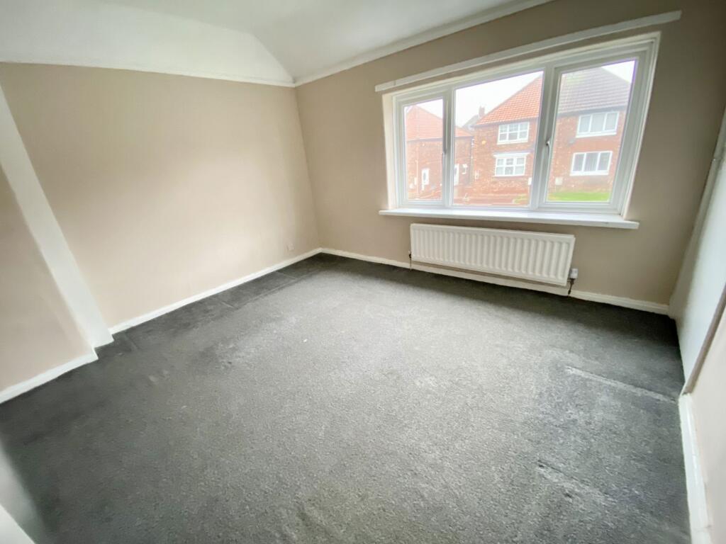 Moncrieff Terrace, Easington, Peterlee, Durham, SR8 3JB photo 4