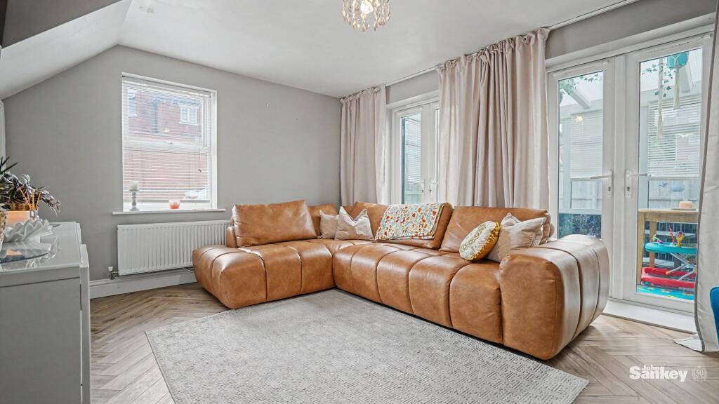 House in Nottingham - View 3