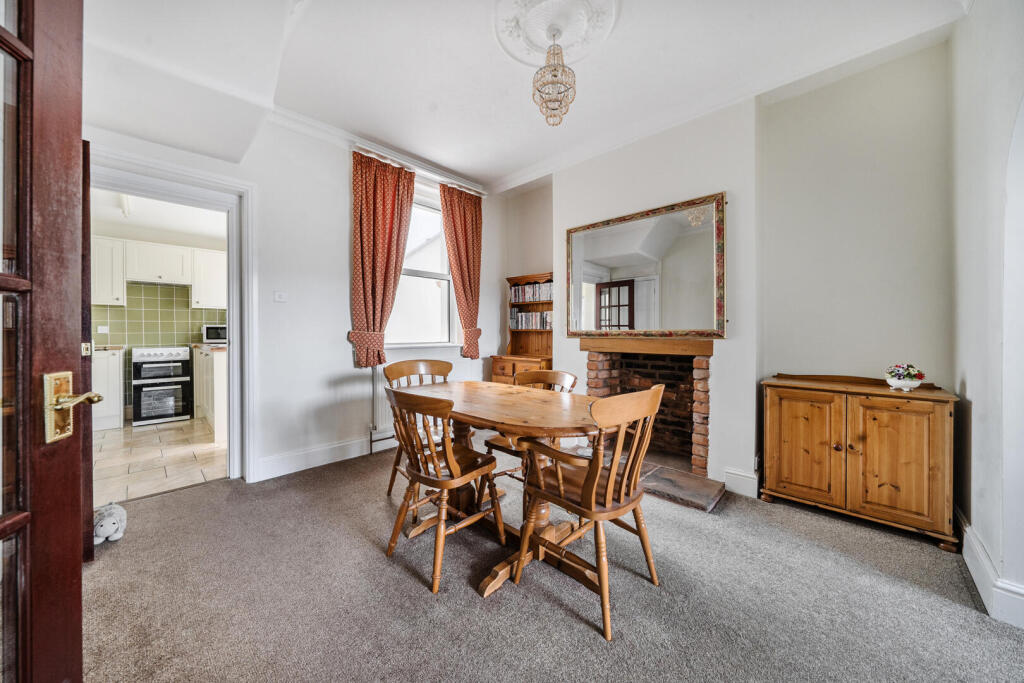 House in Taunton - View 4