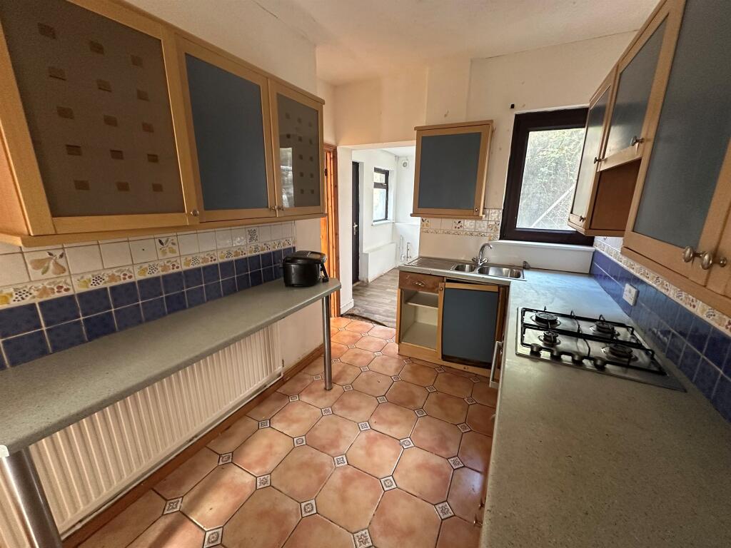 House in Cardiff, Maesteg - View 5