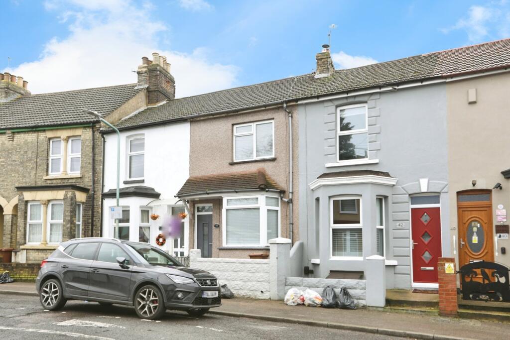 Main image of property: Seaview Road, Gillingham, ME7