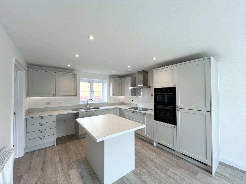 House in Watchet, Somerset - View 3
