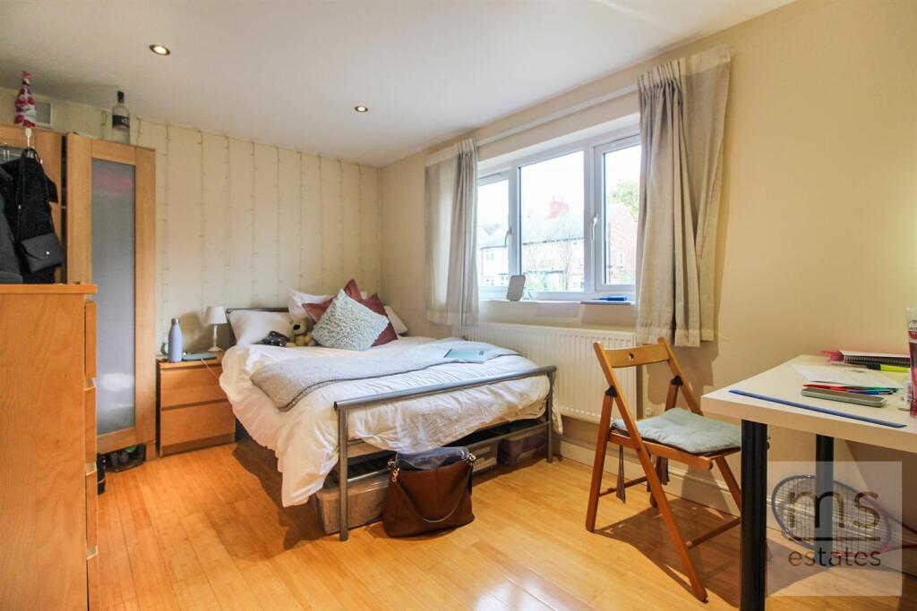 House in Nottingham, The Park - View 4