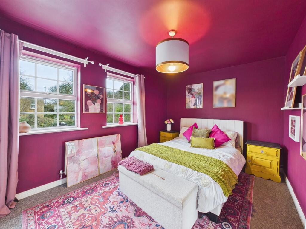 House in North Tyneside, North East - More