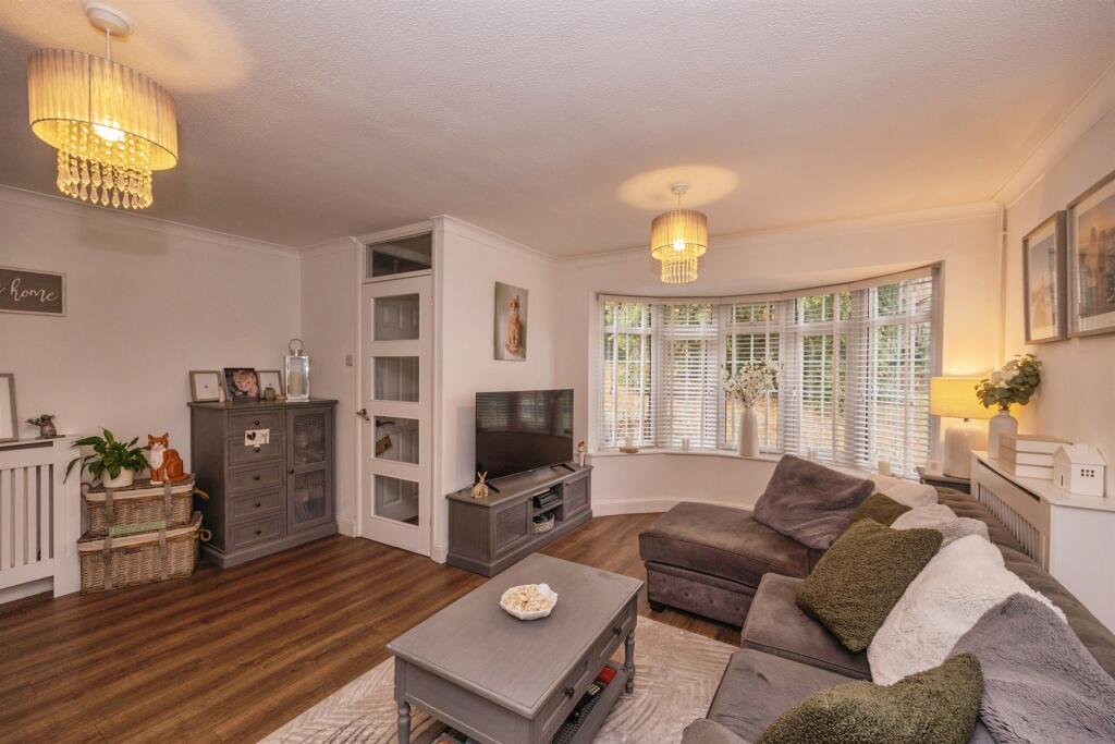 House in Havant, Waterlooville - View 2