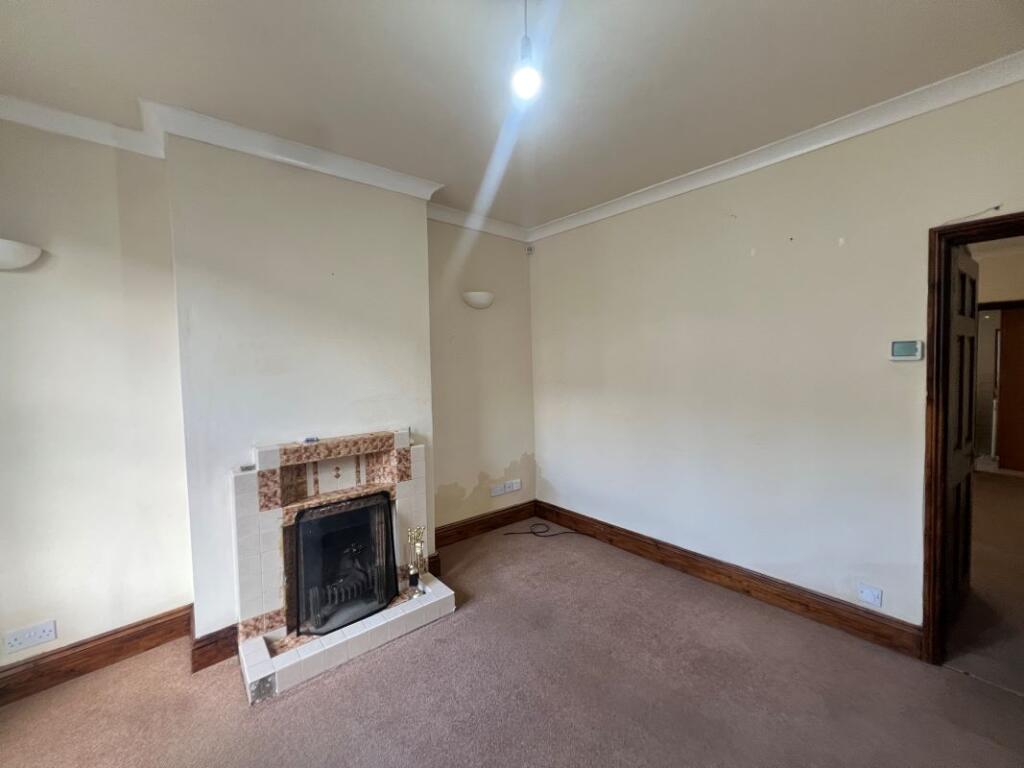 House in Wolverhampton - View 4