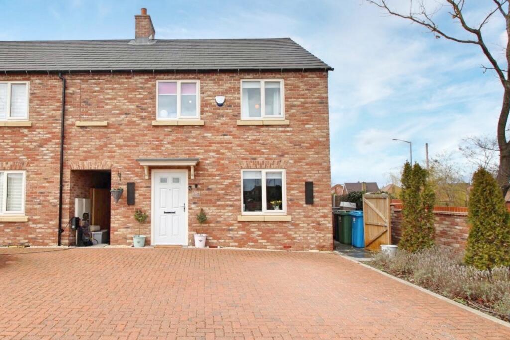 Main image of property: Yew Tree Close, Ranskill, DN22