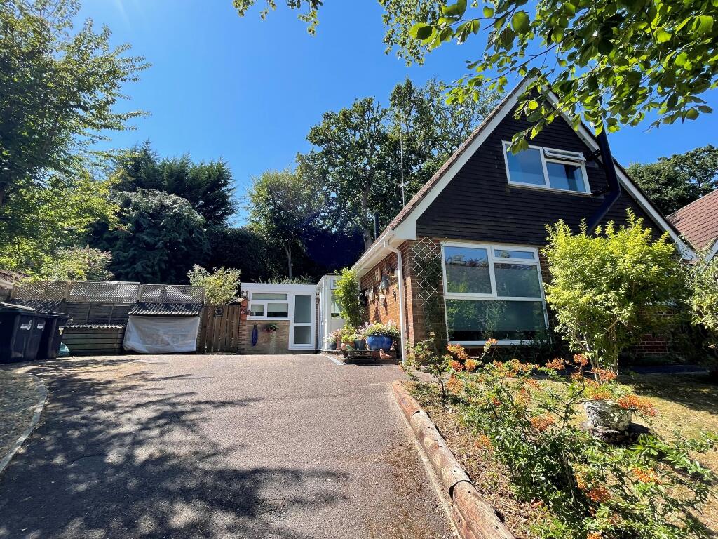 Main image of property: Valleydene, Dibden Purlieu, Southampton