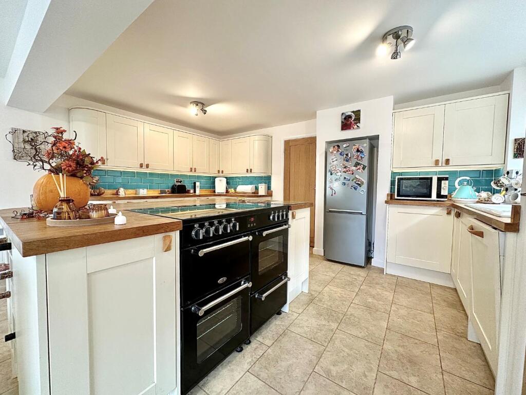 House in Northampton - View 5