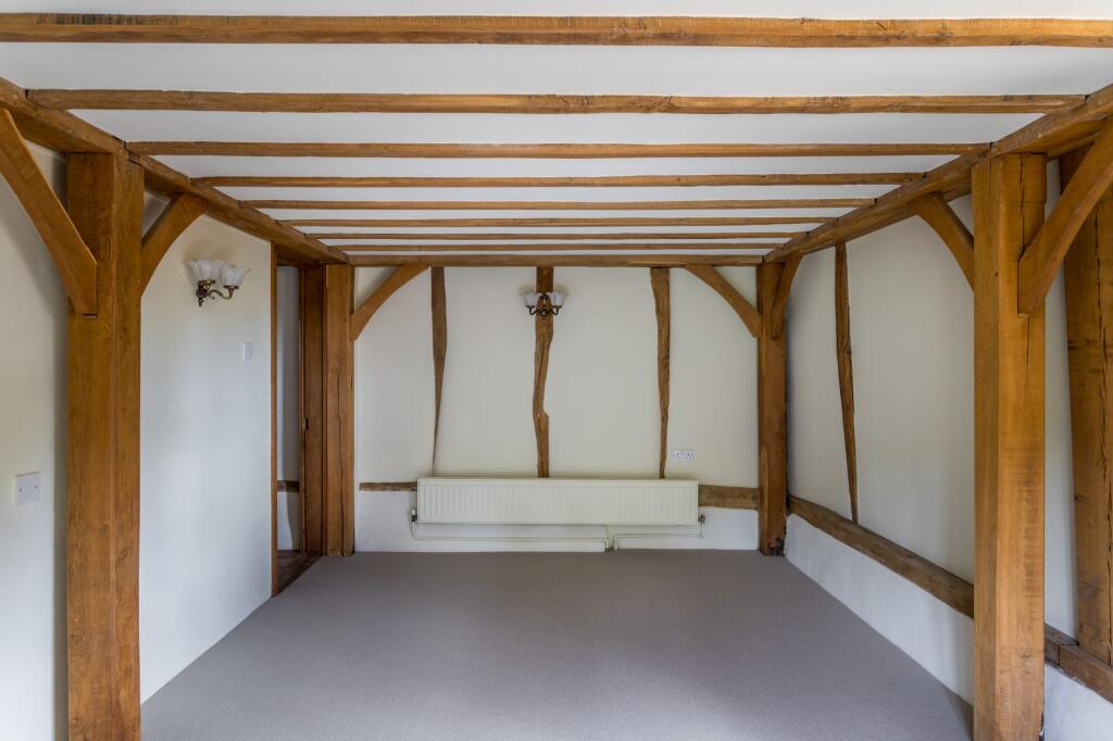 House in Horsham, Rudgwick - More