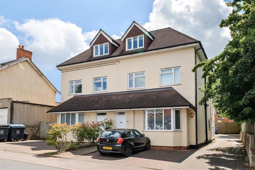 Main image of property: College Road, Woking
