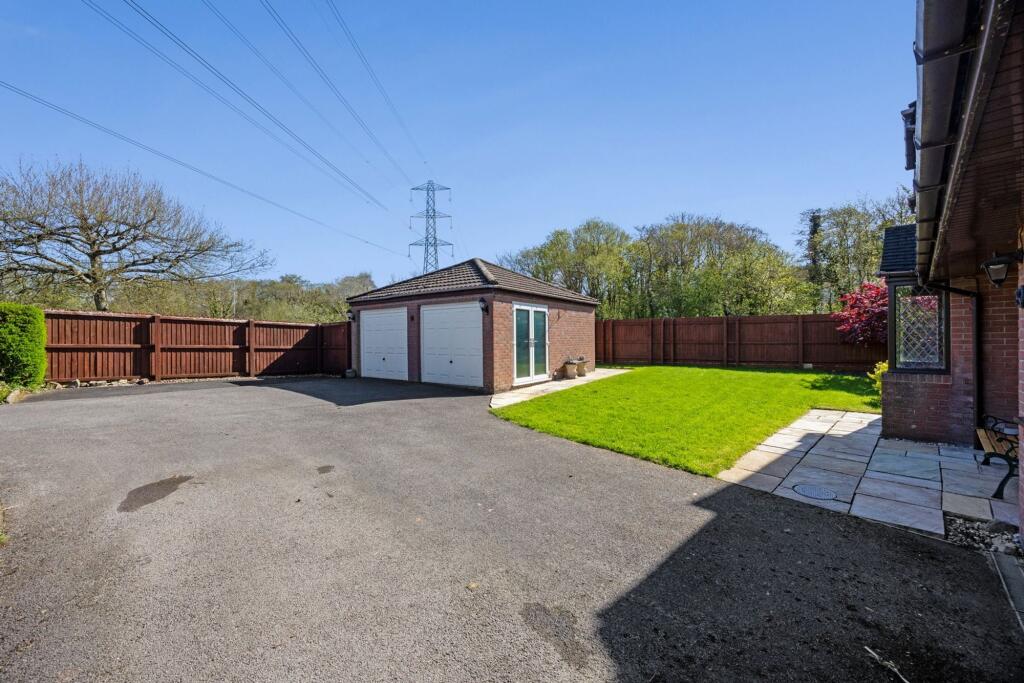 Ynysddu, Pontyclun, CF72 - More