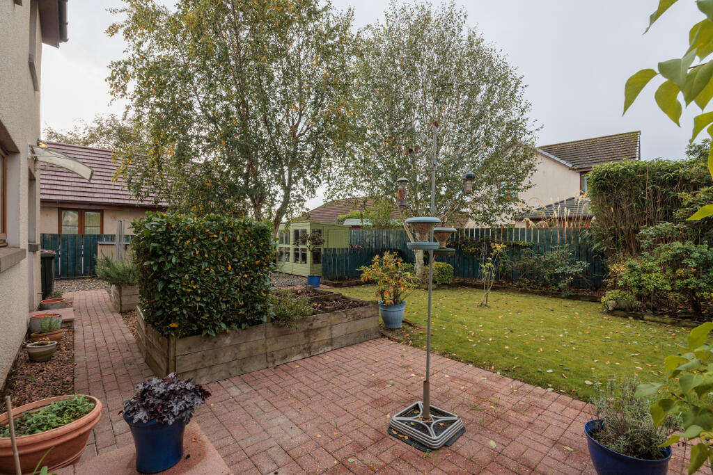 House in Perth - View 3