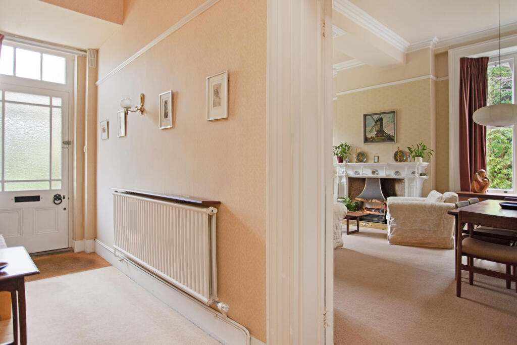 Broadwater Down, Tunbridge Wells, TN2 - View 4