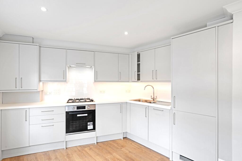 Apartment in London - View 4