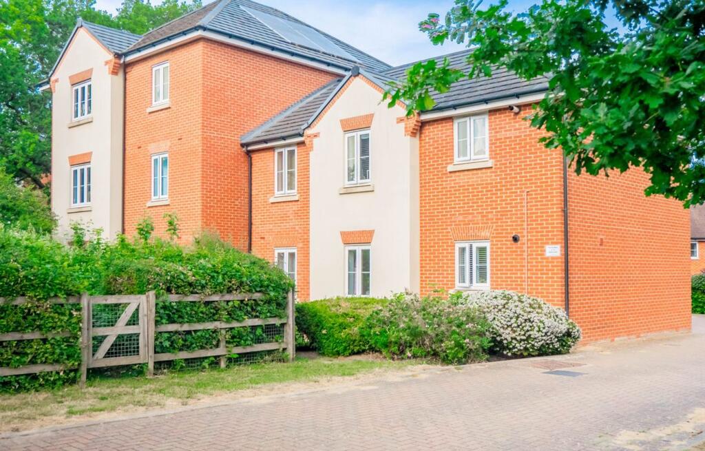 Main image of property: Robins Path, Benfleet, SS7