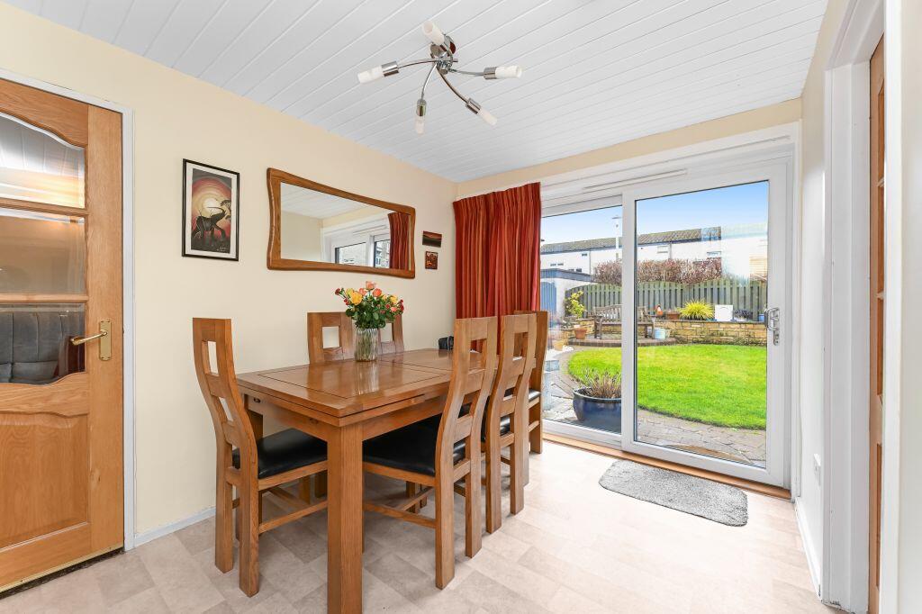 3 Blackthorn Court, Barnton, Edinburgh, EH4 8BL image 5