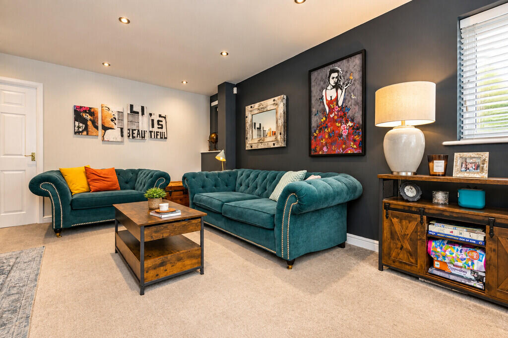 House in Nottingham - View 5