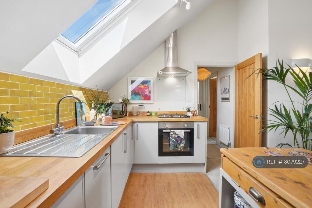 Apartment in Oxford - More