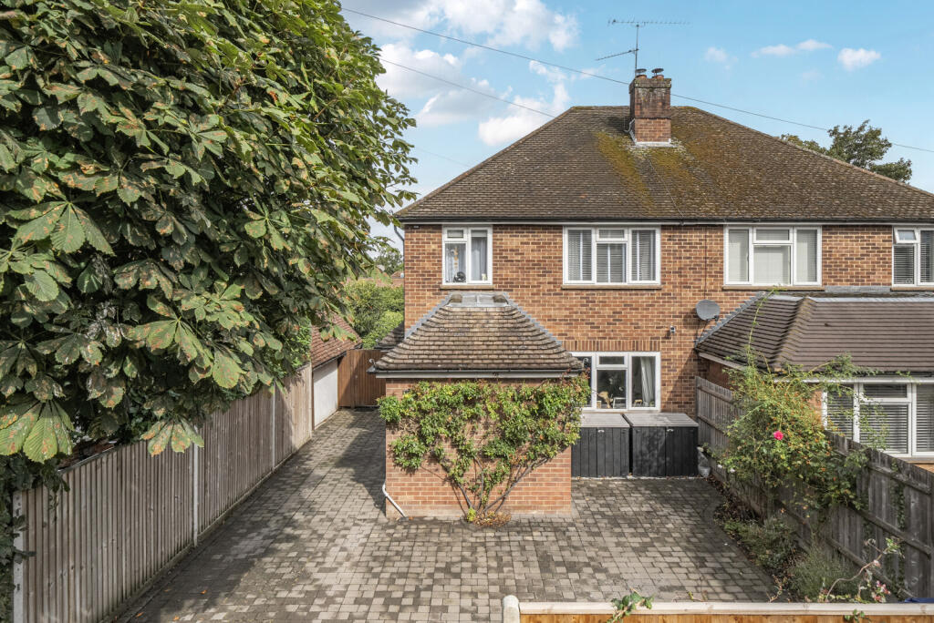Main image of property: Church Lane, Wrecclesham, Farnham, GU10