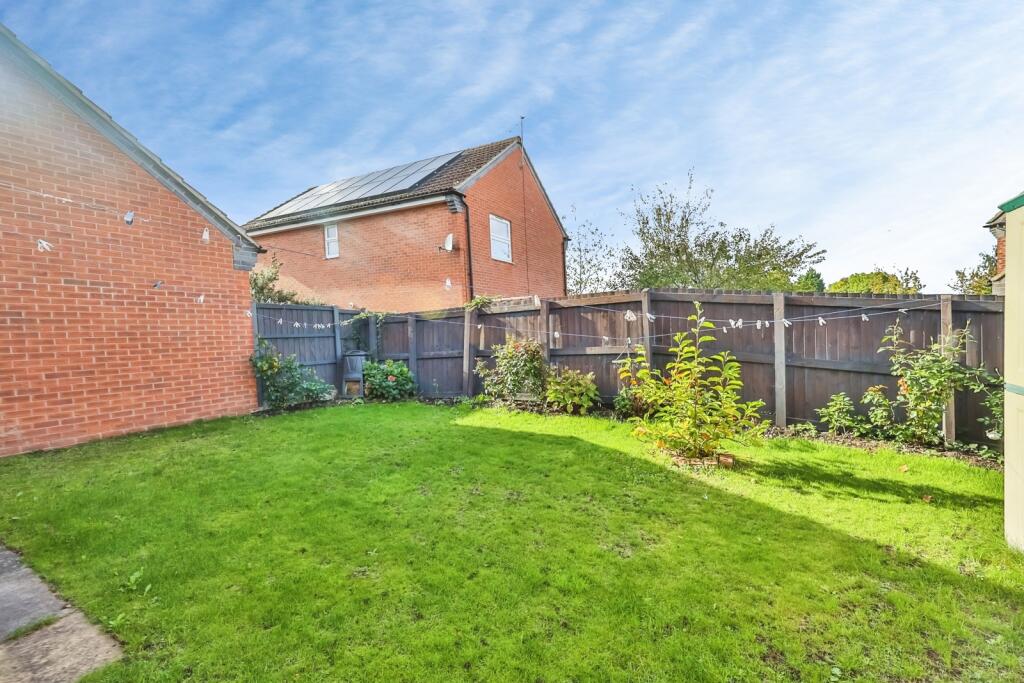 House in Gedling, Bestwood Village - View 4
