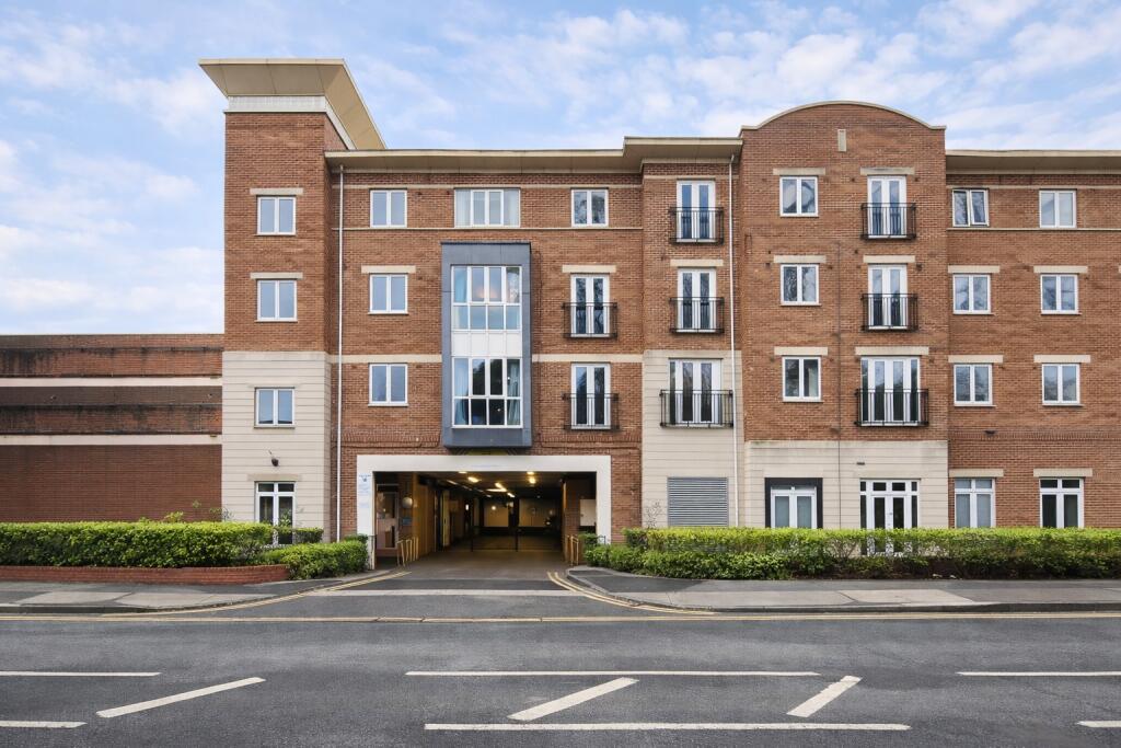Main image of property: Park View, Grenfell Road, Maidenhead, Berkshire, SL6
