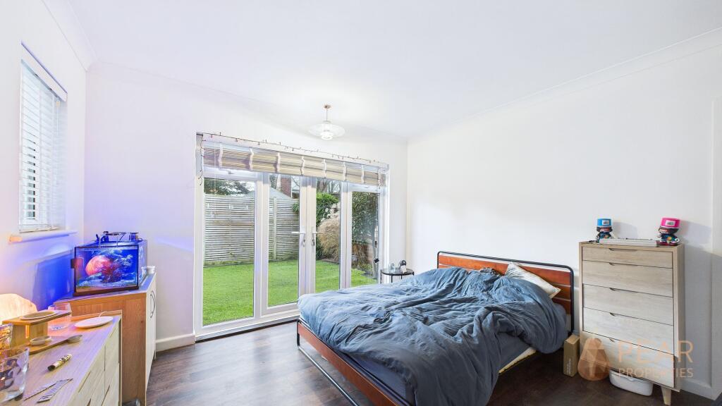 Apartment in Brighton - View 5