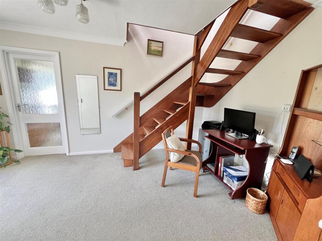 House in Totland, Colwell Bay - View 3