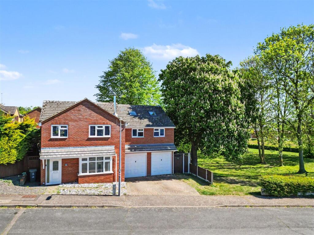 Main image of property: Uplands, Stevenage