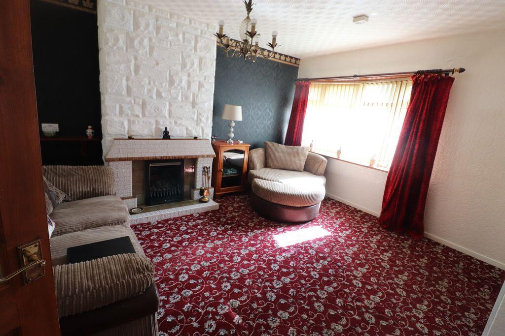 House in Stoke-on-Trent - View 4