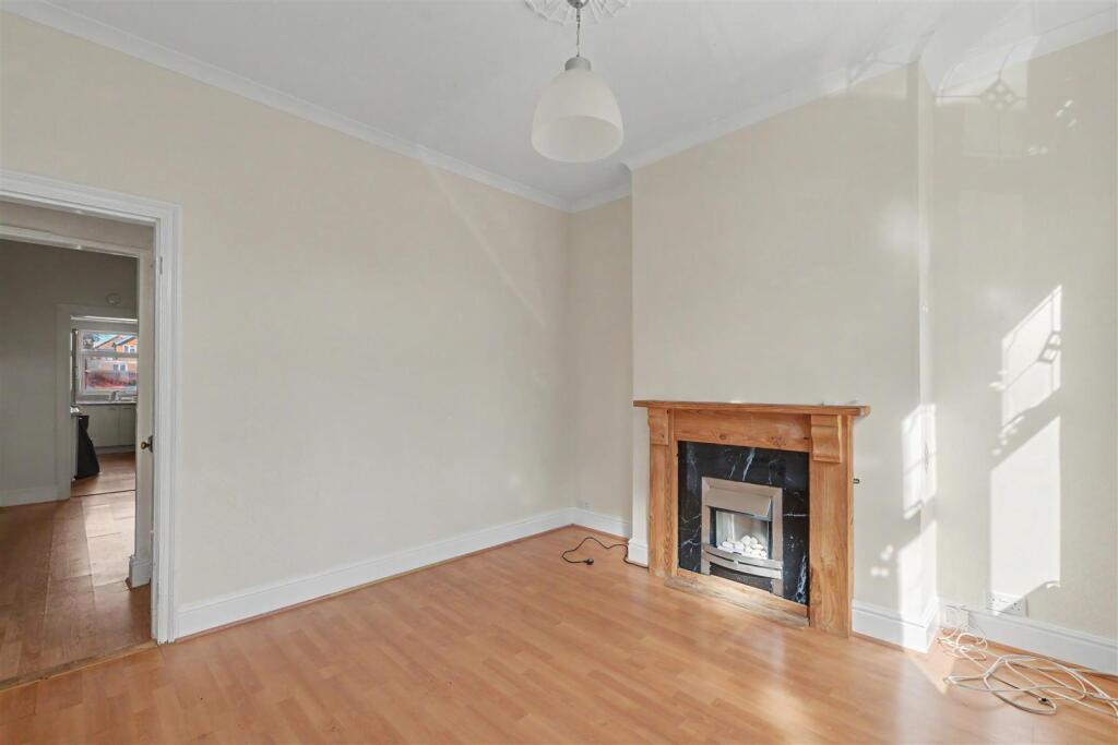 House in Nottingham, Long Eaton - View 5