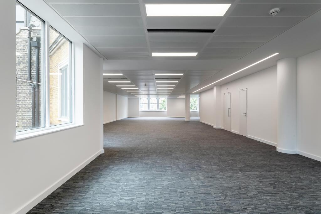 _T3A7443-Edit - 090725_SCD_6_Chesterfields_Gardens_©_Peter Landers Photography - Large.jpg