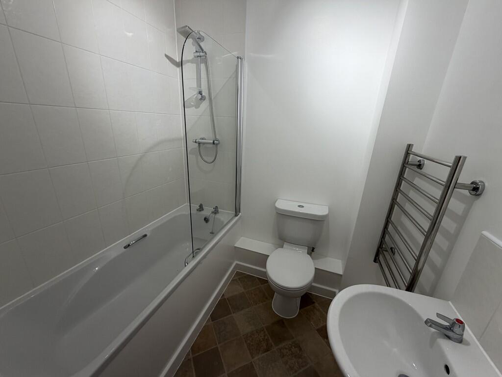 Apartment in Stevenage - View 5