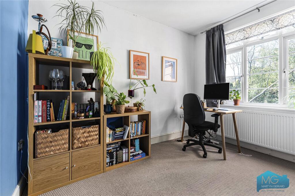 Apartment in London - View 3
