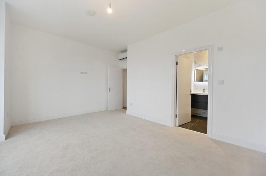 Woodfield Road, Ealing - View 6