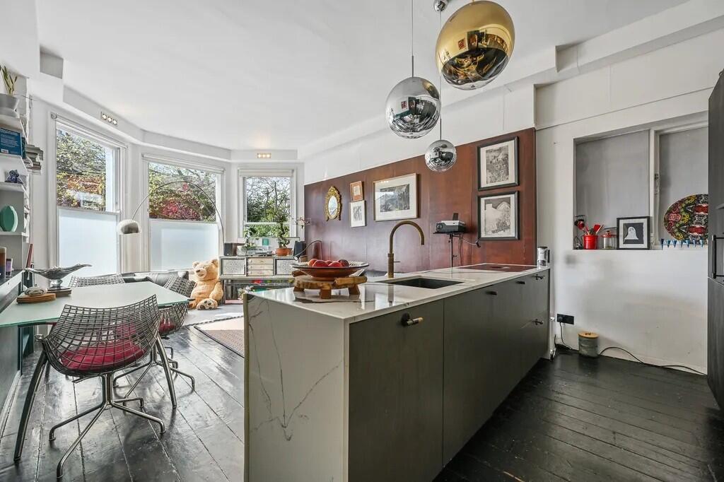 Main image of property: Fordwych Road, NW2